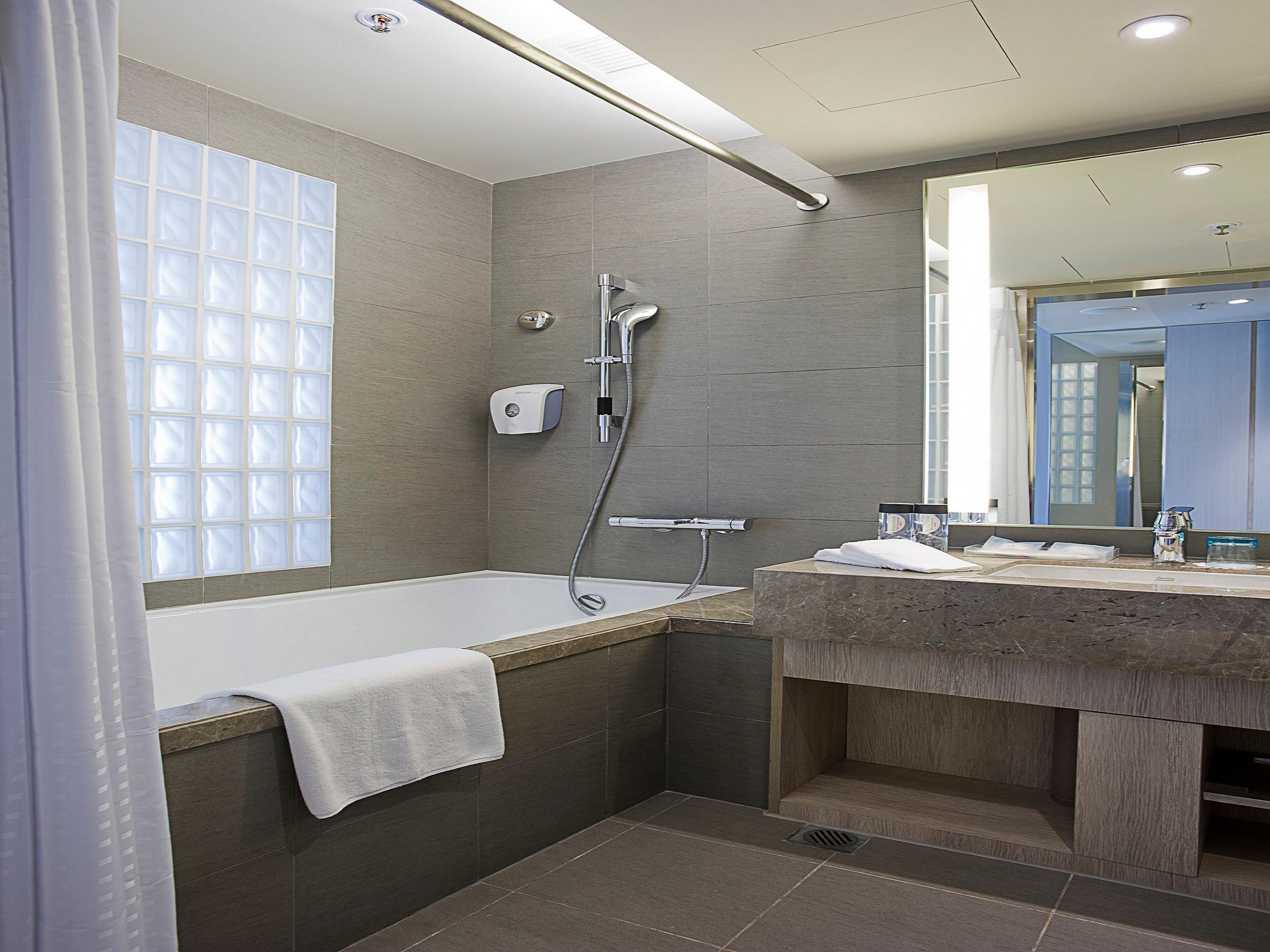 Holiday Inn Express Hong Kong Mongkok By Ihg Экстерьер фото